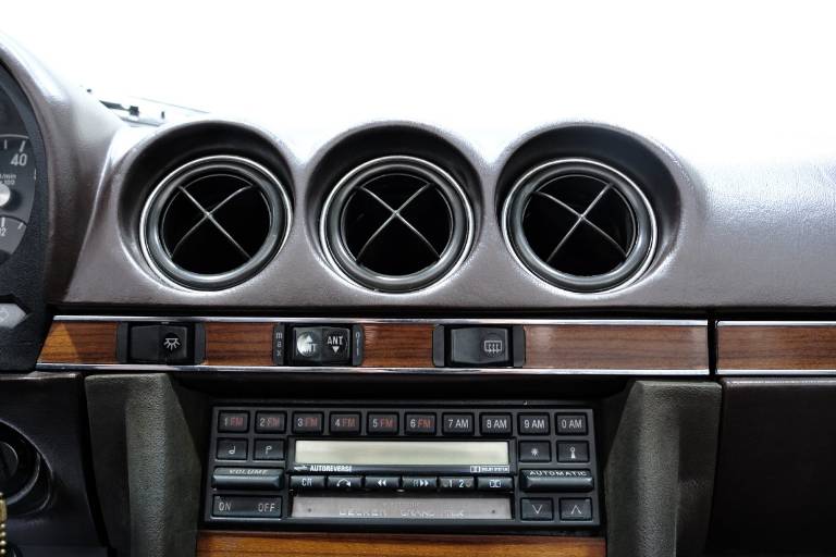 MERCEDES-BENZ SL 380 9