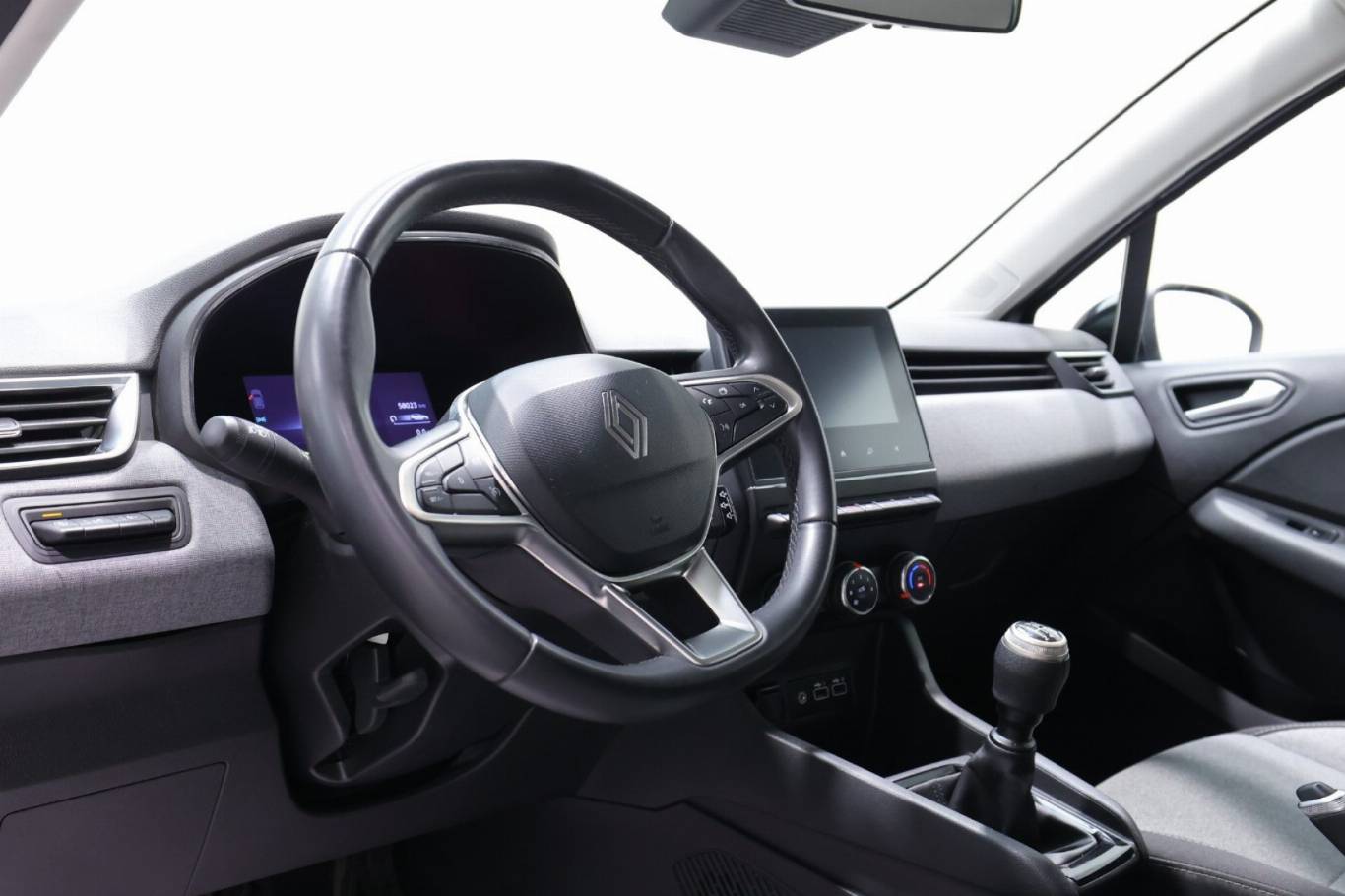 RENAULT Clio 5