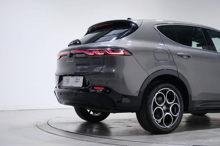 ALFA ROMEO Tonale 14