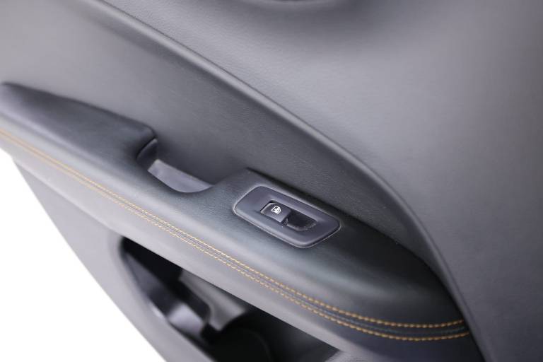 JEEP Compass 39