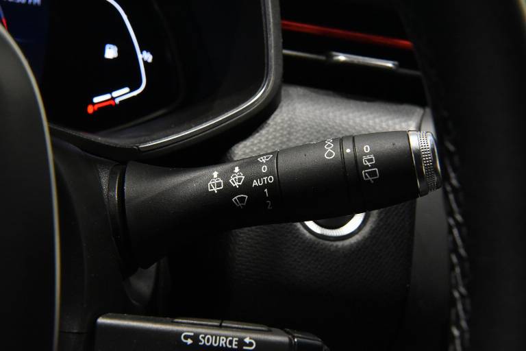 RENAULT Clio 25