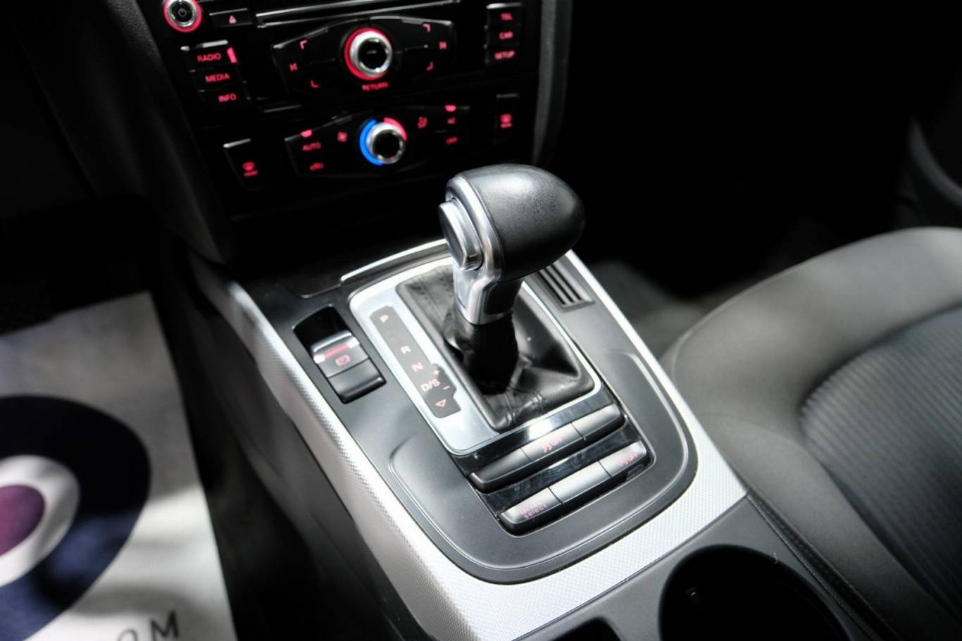 AUDI A4 28