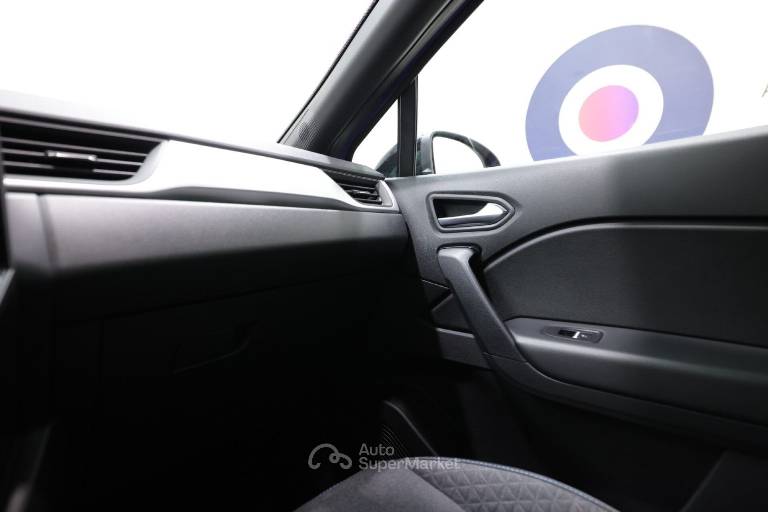 RENAULT Captur 31