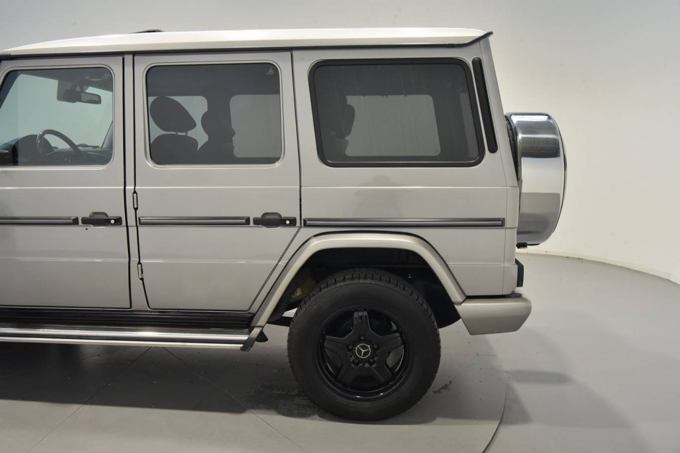MERCEDES-BENZ G 400 64