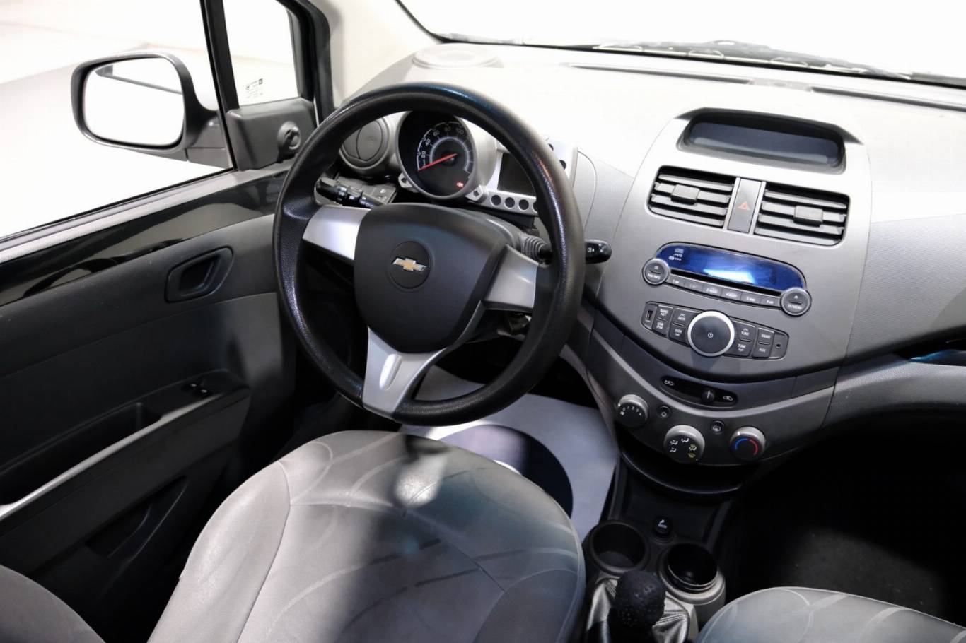 CHEVROLET Spark 30