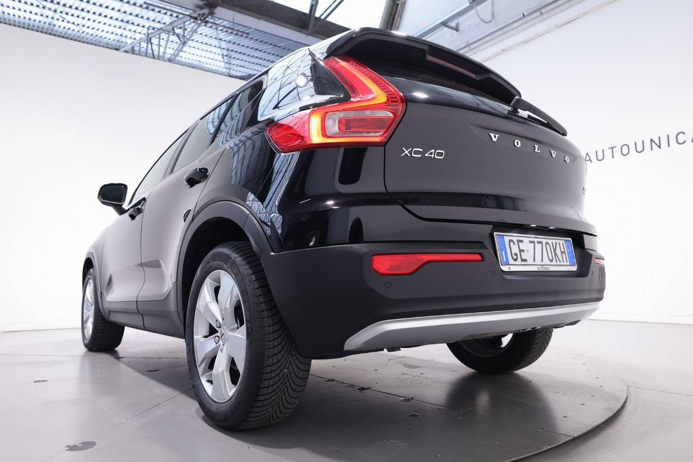 VOLVO XC40 41