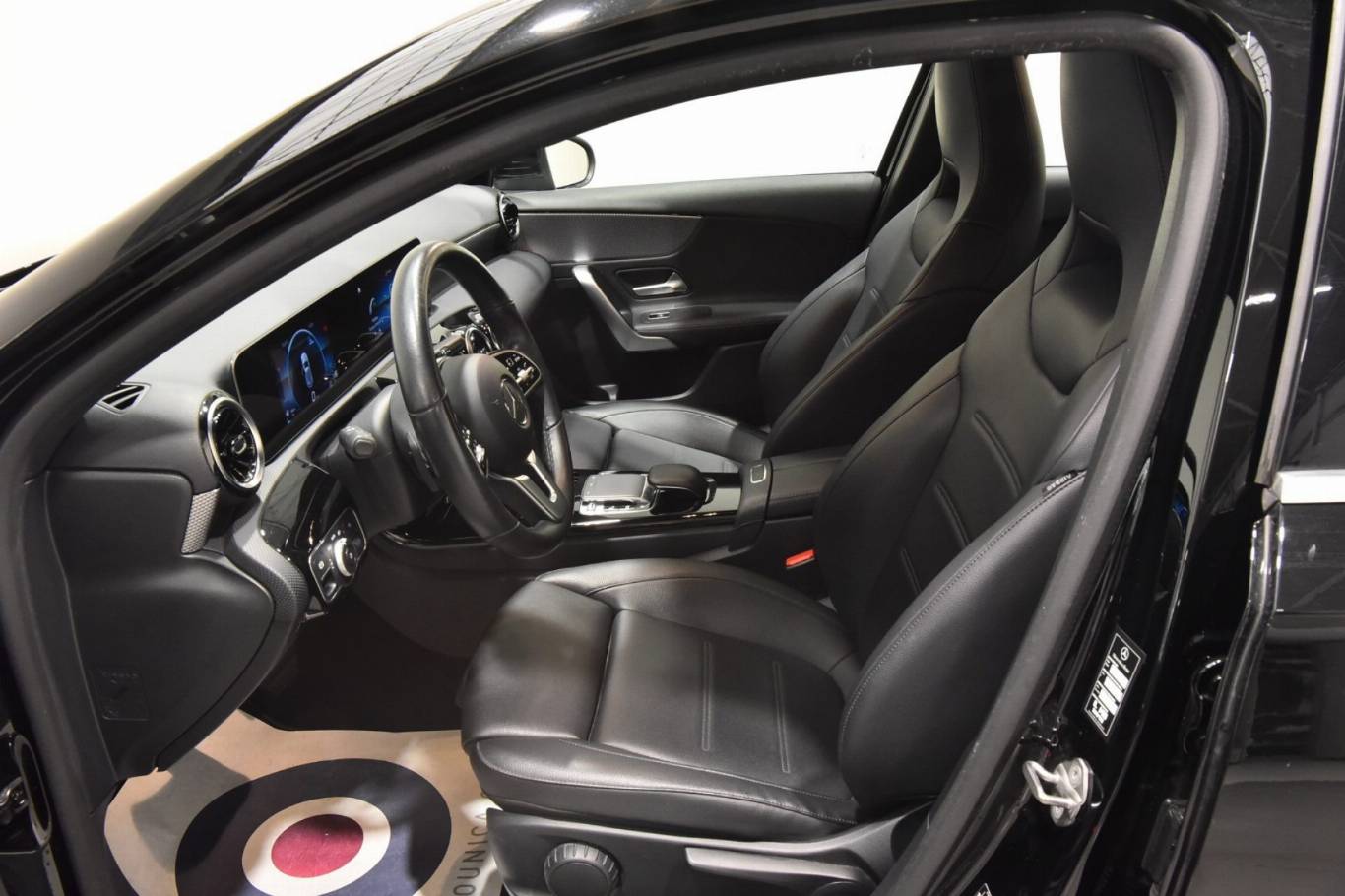 MERCEDES-BENZ A 180 4