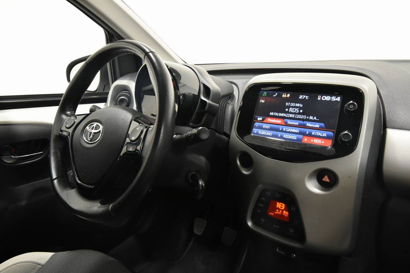 TOYOTA Aygo 21