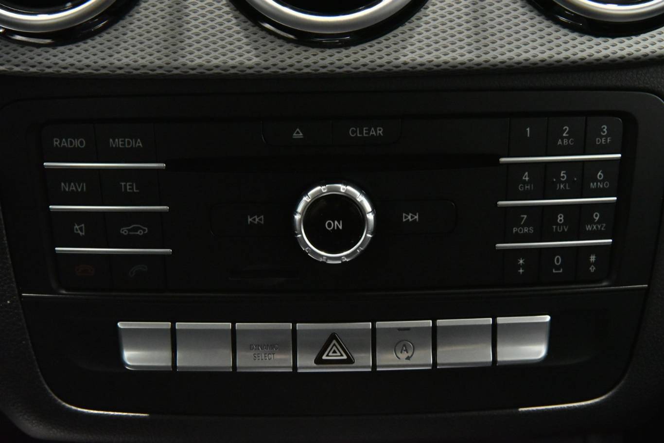 MERCEDES-BENZ B 200 10