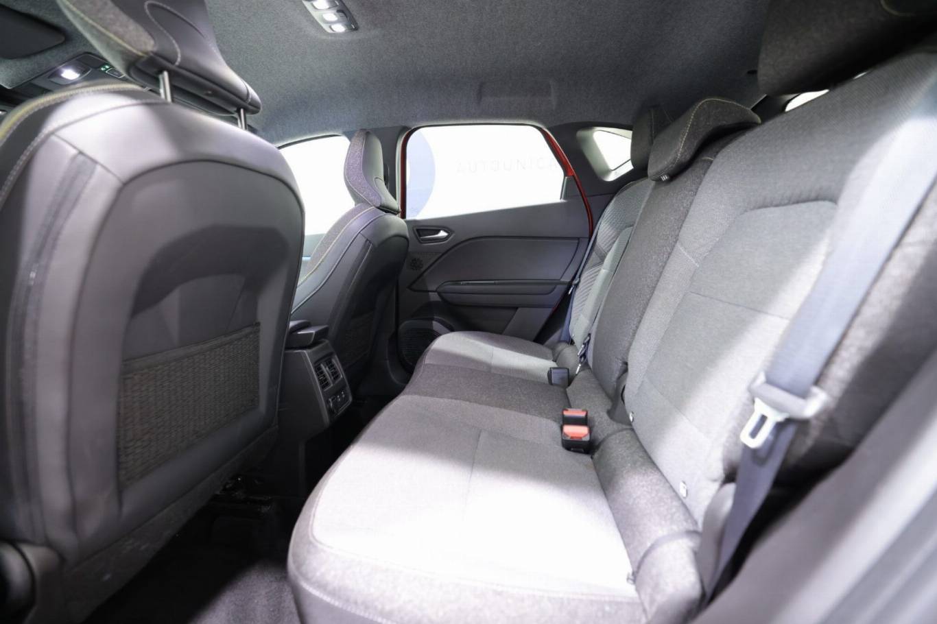 RENAULT Captur 34