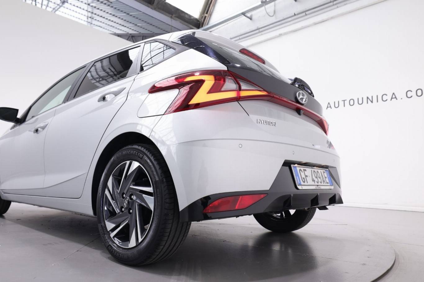HYUNDAI I20 37