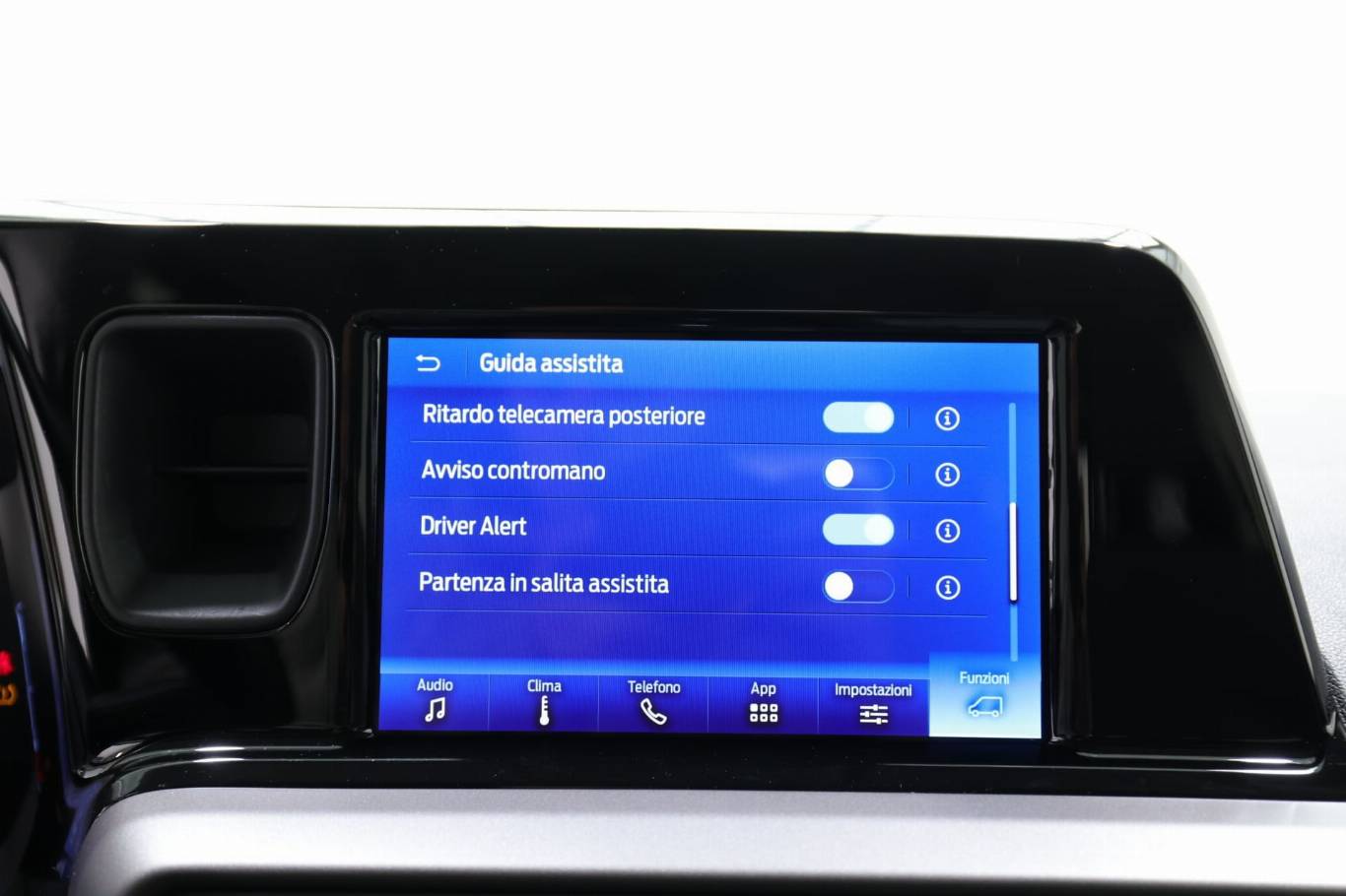 FORD Tourneo Courier 31