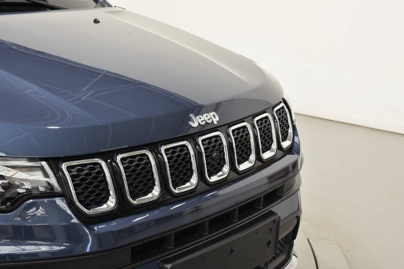 JEEP Compass 39