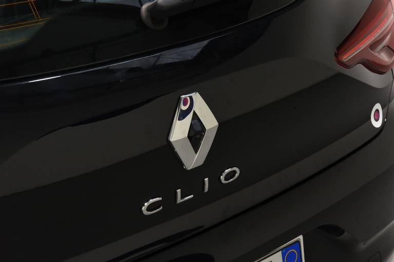 RENAULT Clio 41