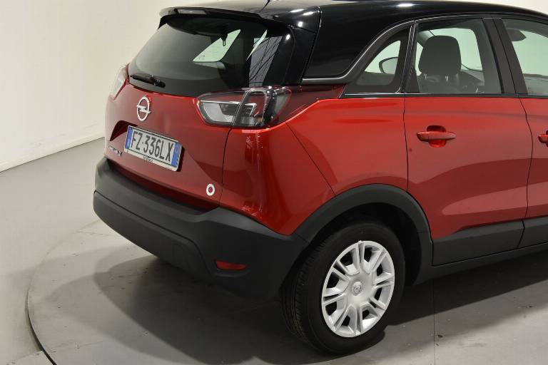 OPEL Crossland X 23