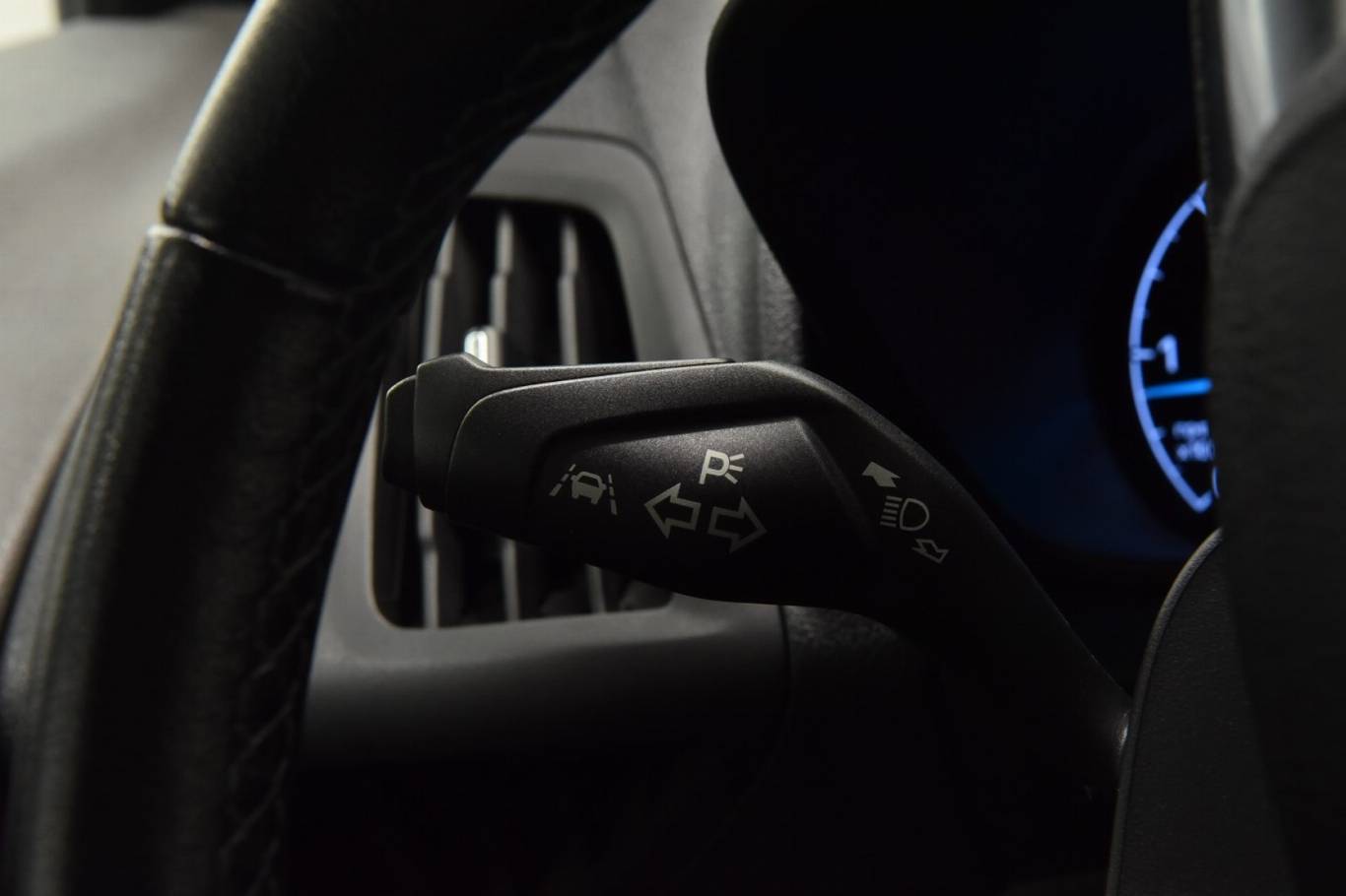 FORD Tourneo Connect 20