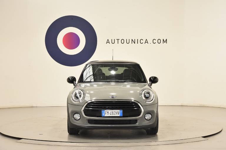 MINI Cooper D 5