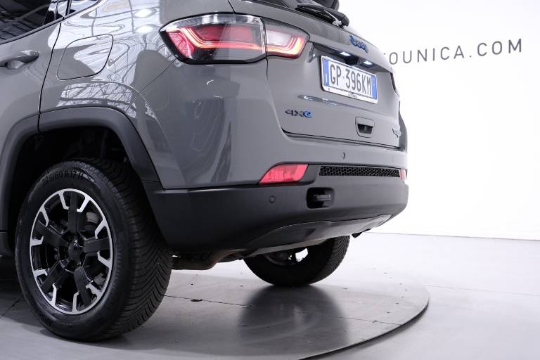 JEEP Compass 49