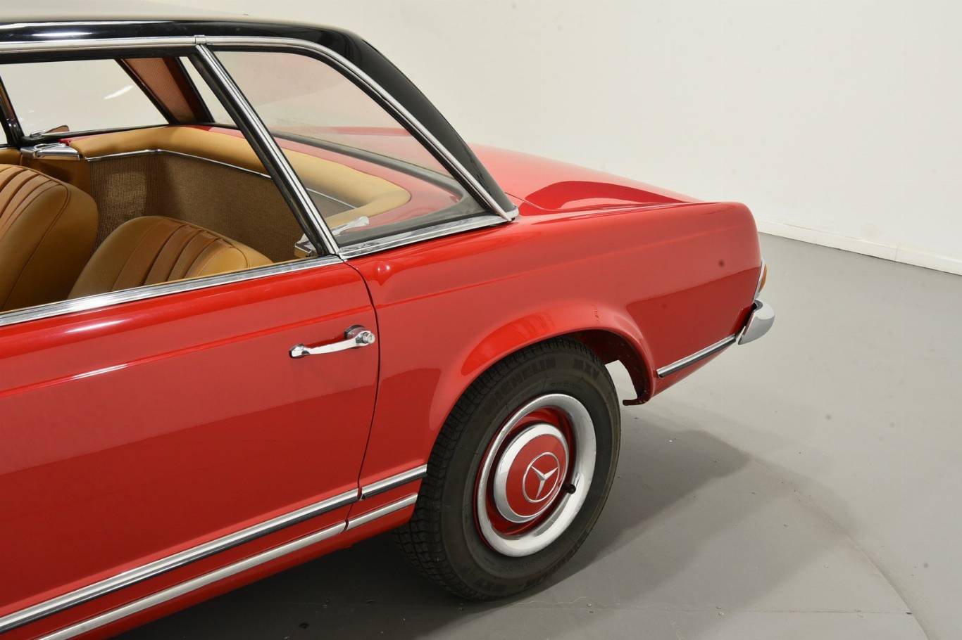 MERCEDES-BENZ SL 230 49