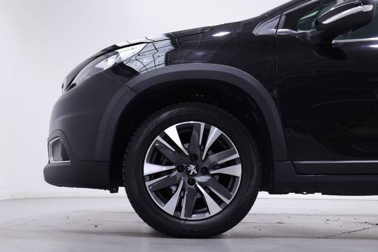 PEUGEOT 2008 13