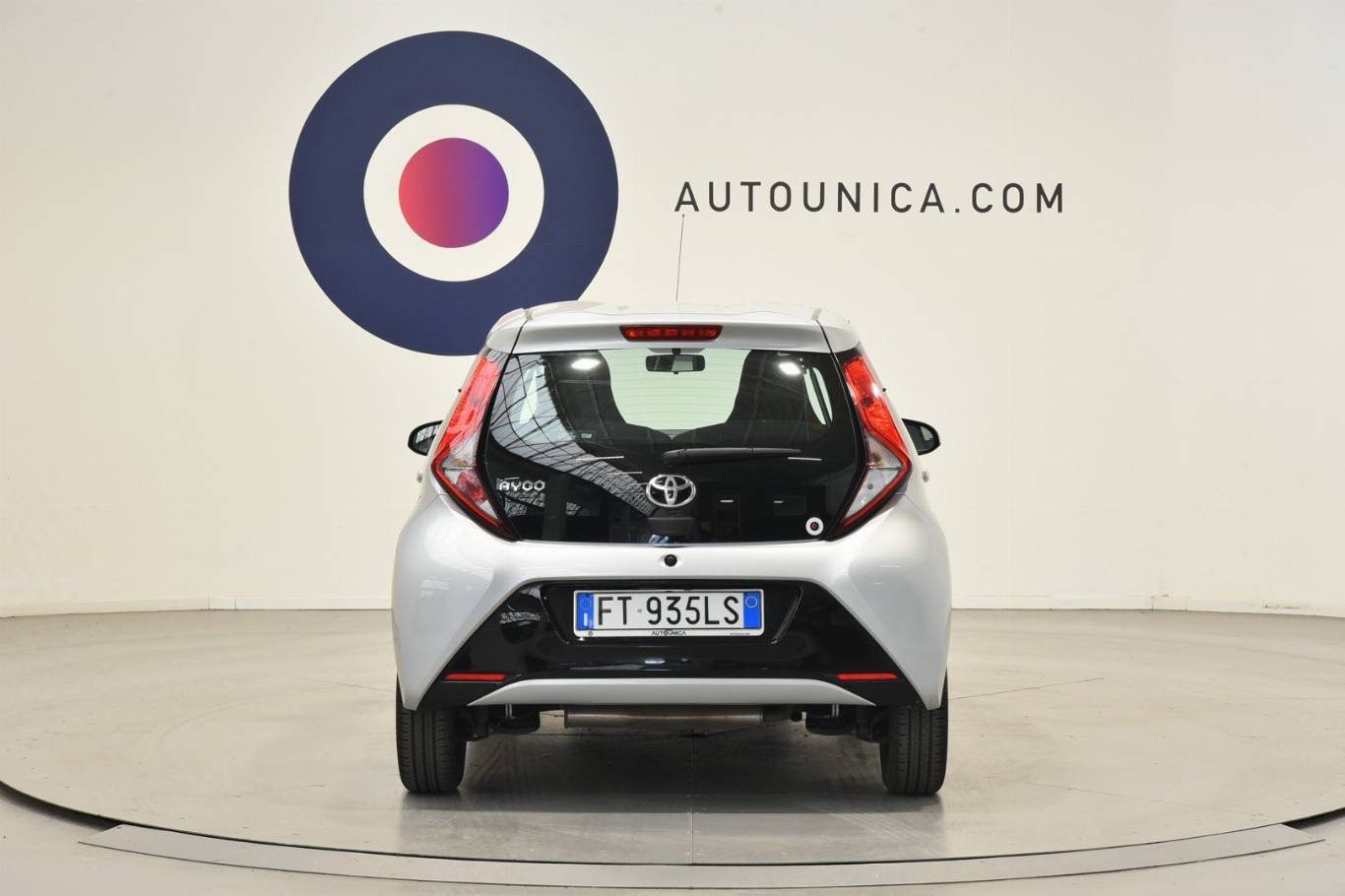 TOYOTA Aygo 6