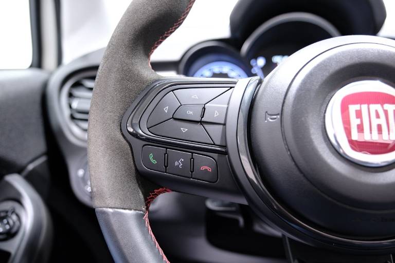 FIAT 500X 22