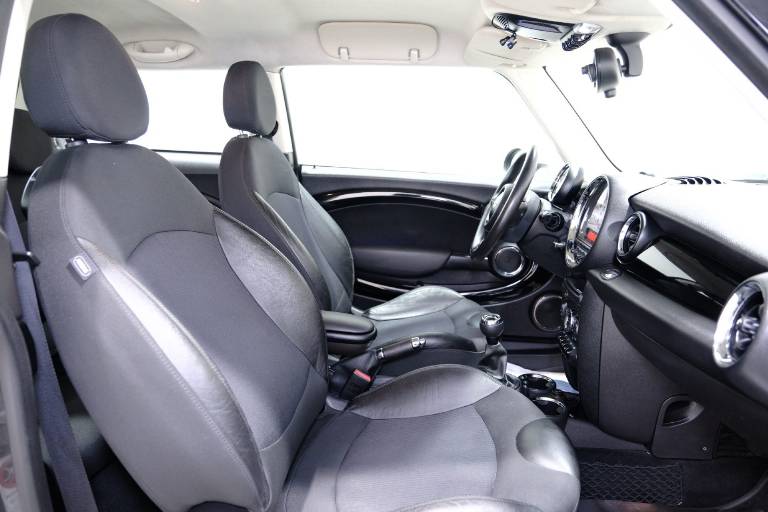 MINI Cooper S 57