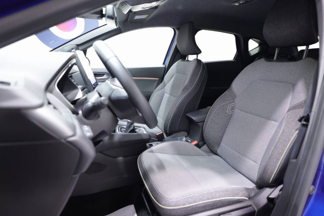 RENAULT Captur 6