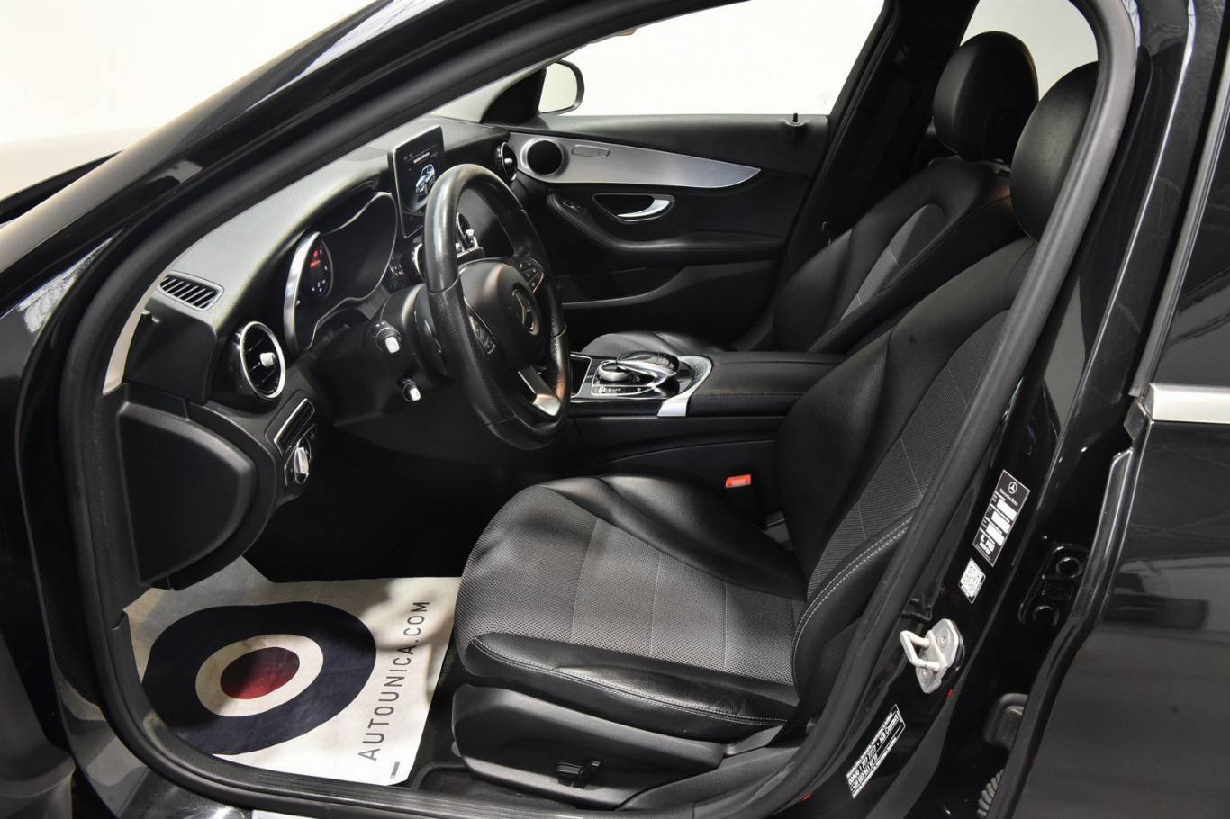 MERCEDES-BENZ C 220 4