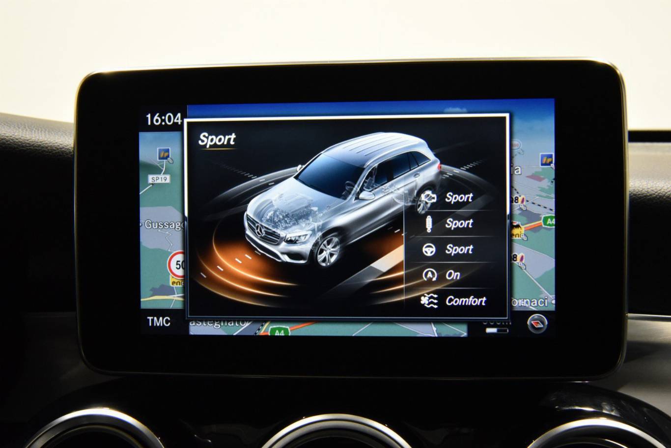 MERCEDES-BENZ GLC 220 36