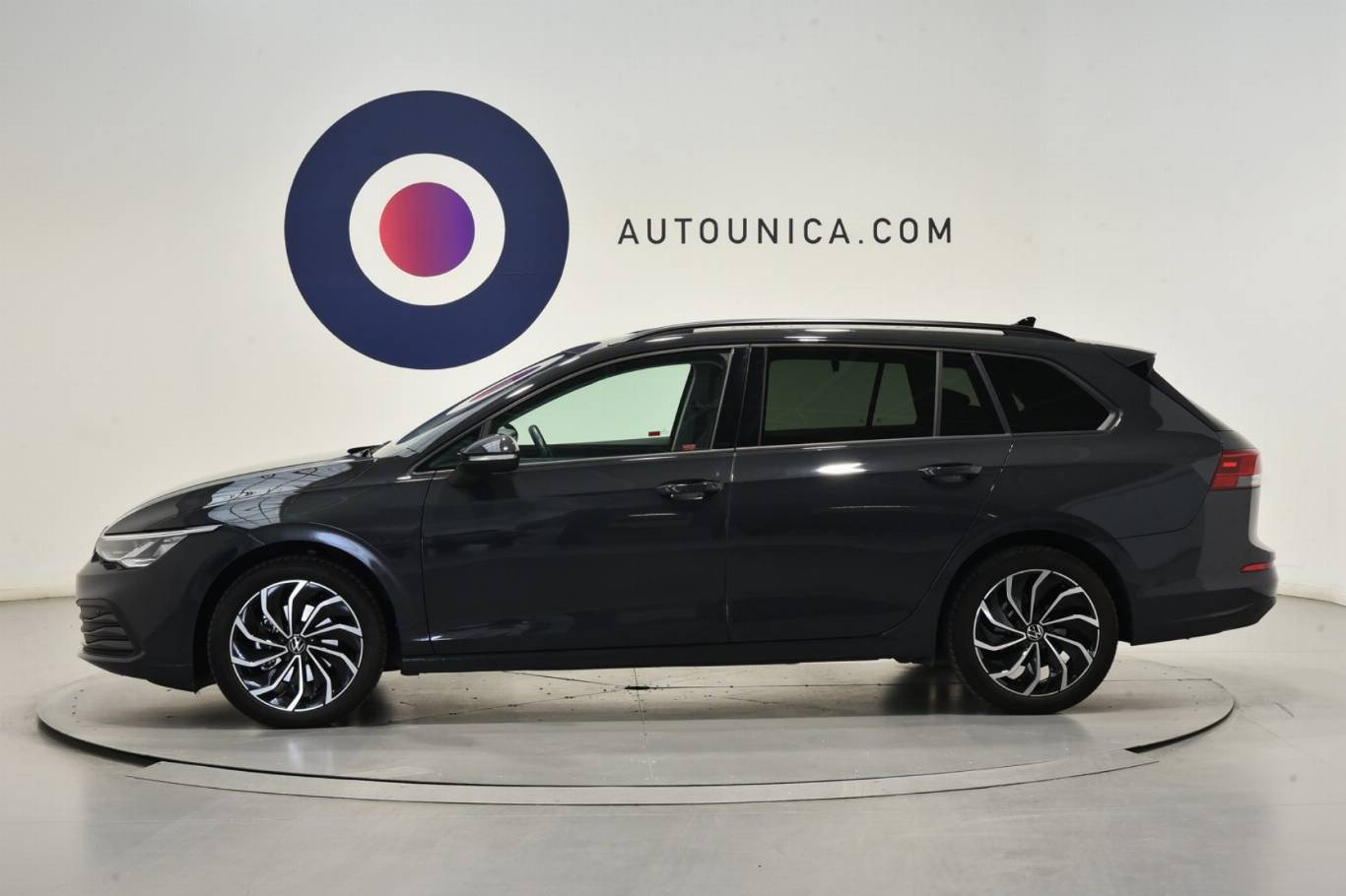 VOLKSWAGEN Golf Variant 2