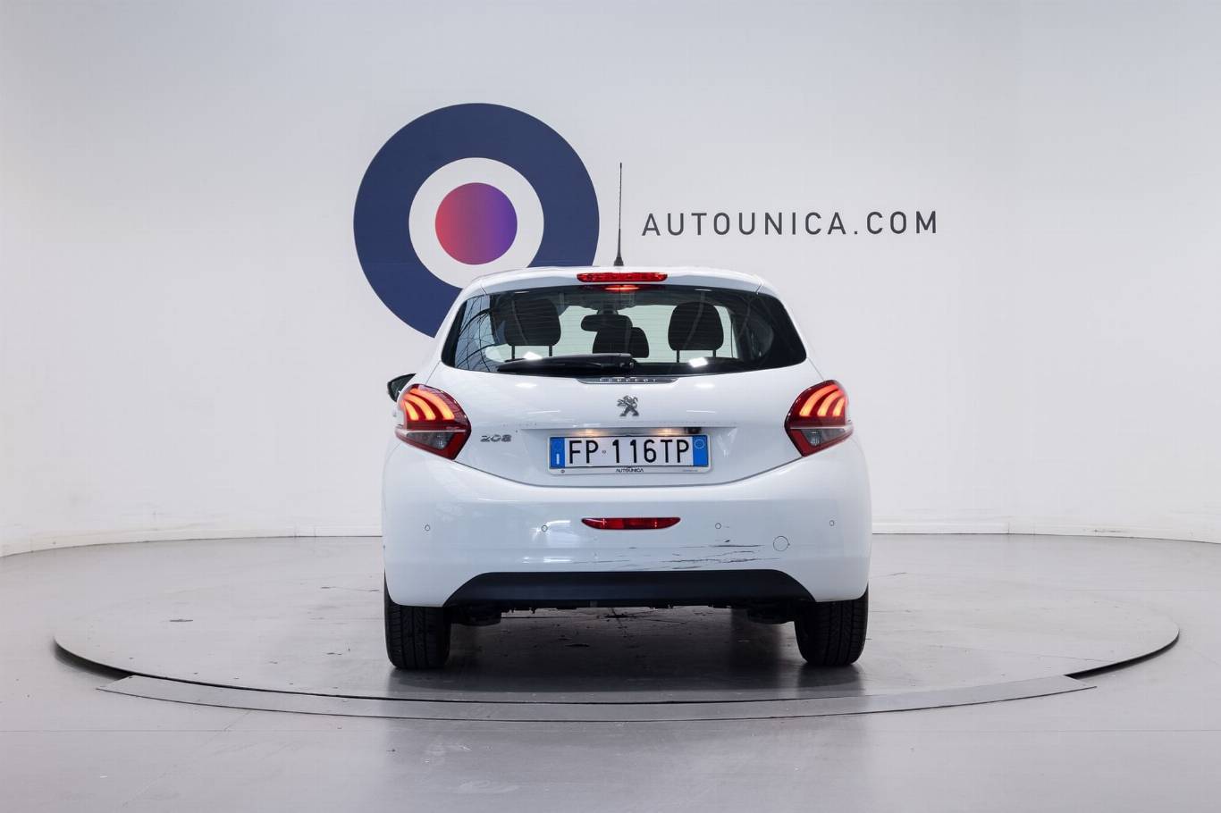 PEUGEOT 208 14