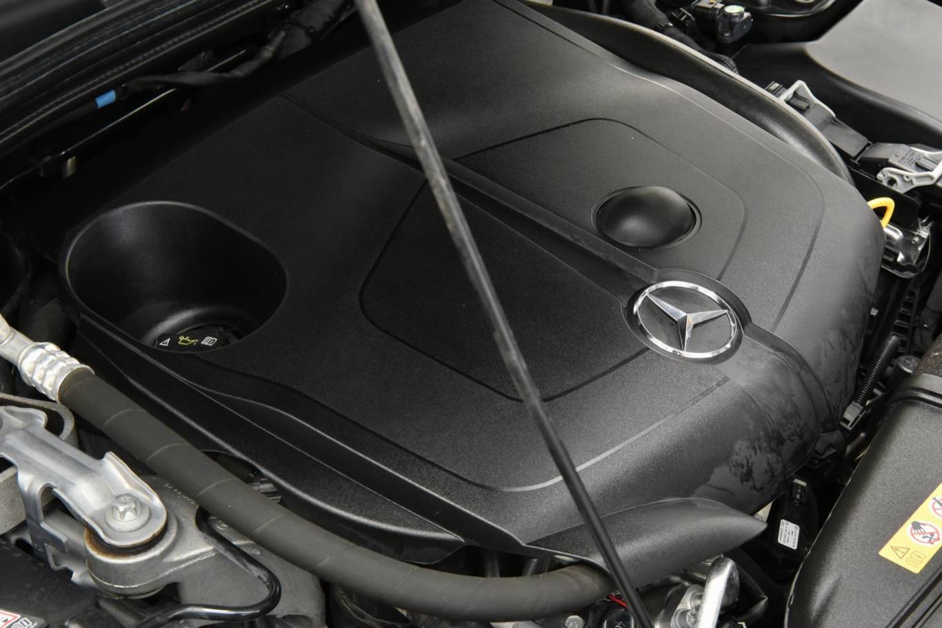 MERCEDES-BENZ CLA 200 51