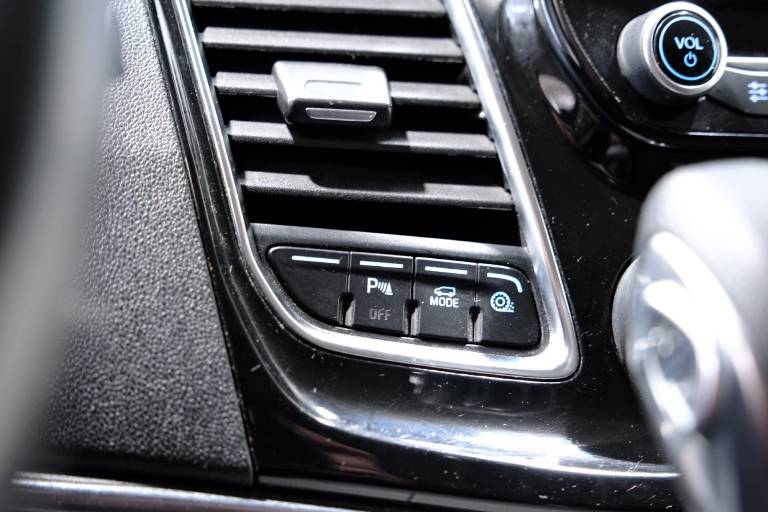 FORD Tourneo Custom 27