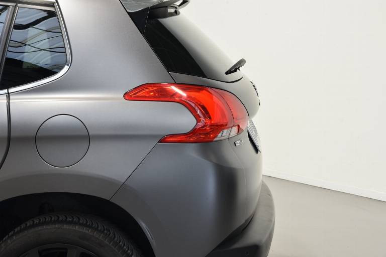 PEUGEOT 2008 39