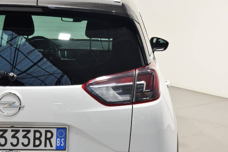 OPEL Crossland X 18