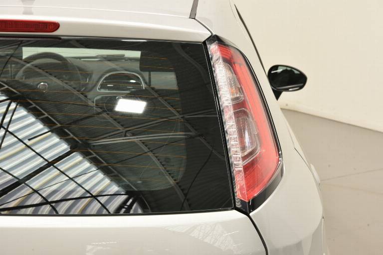 FIAT Punto Evo 15