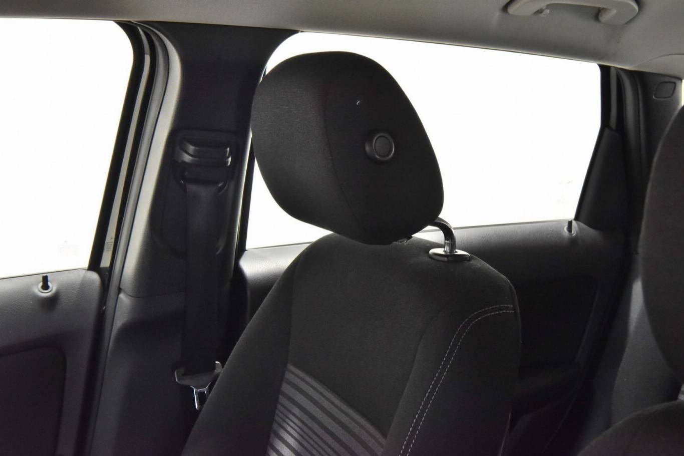 MERCEDES-BENZ B 180 4