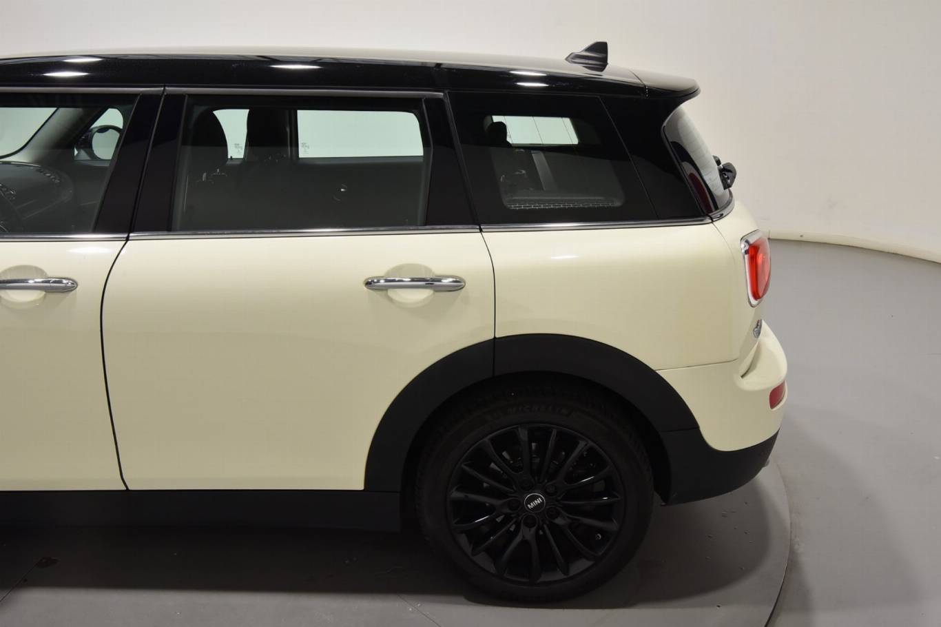 MINI Clubman 43