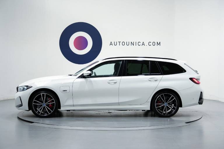 BMW 320 18