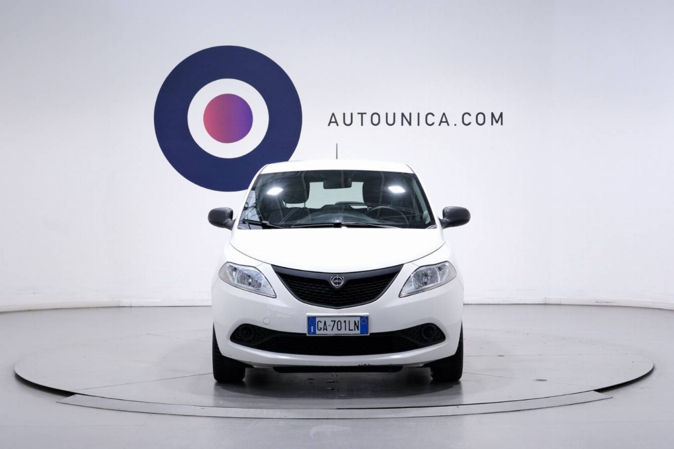 LANCIA Ypsilon 2
