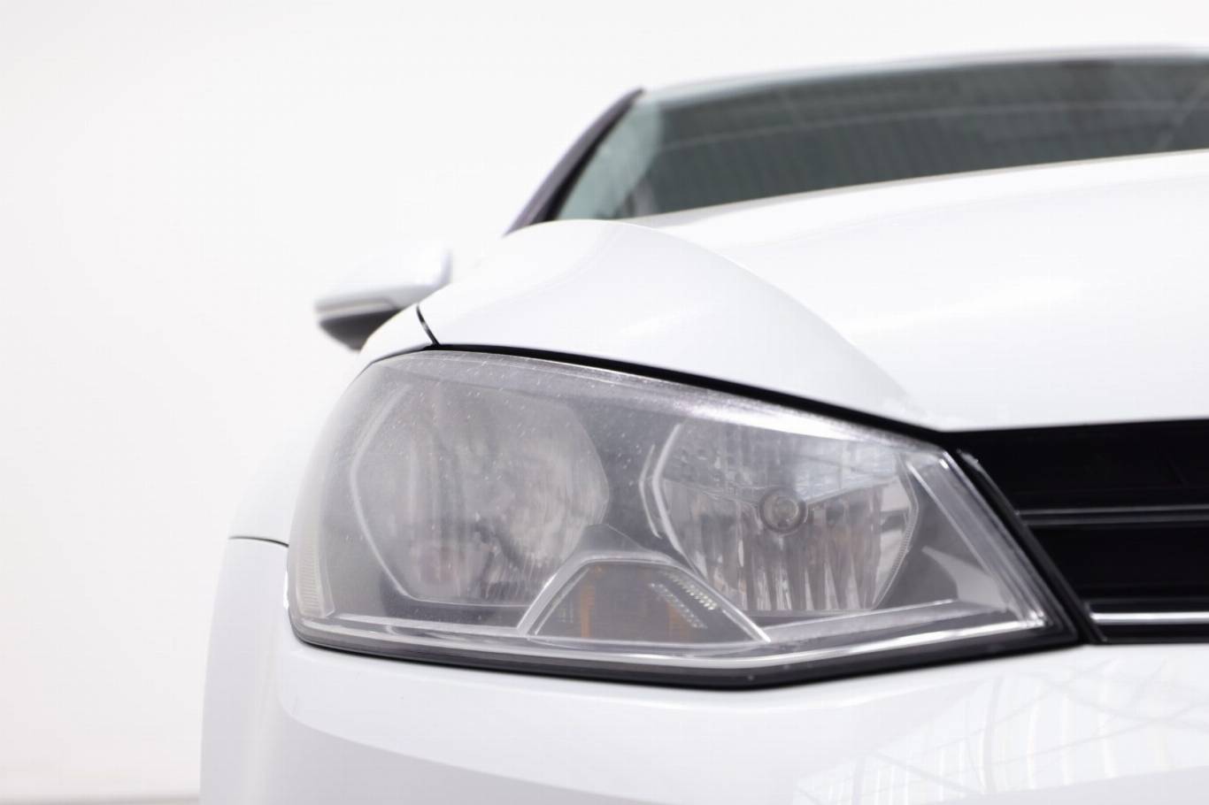 VOLKSWAGEN Golf 13
