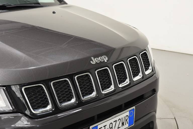 JEEP Compass 36