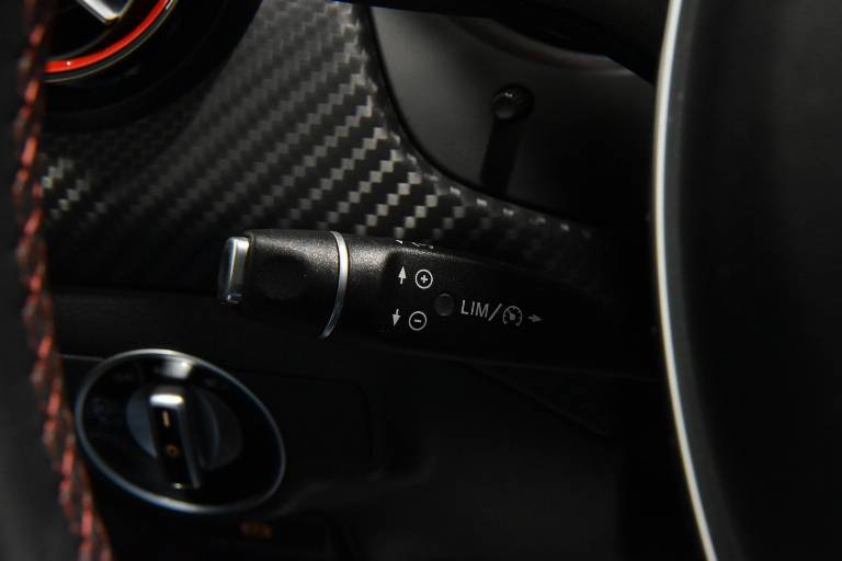 MERCEDES-BENZ A 45 AMG 27