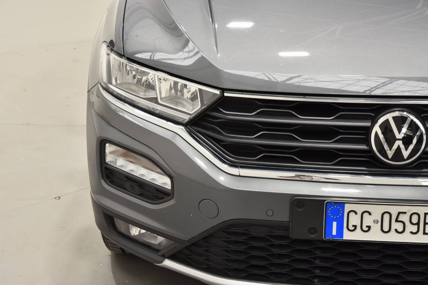 VOLKSWAGEN T-Roc 13