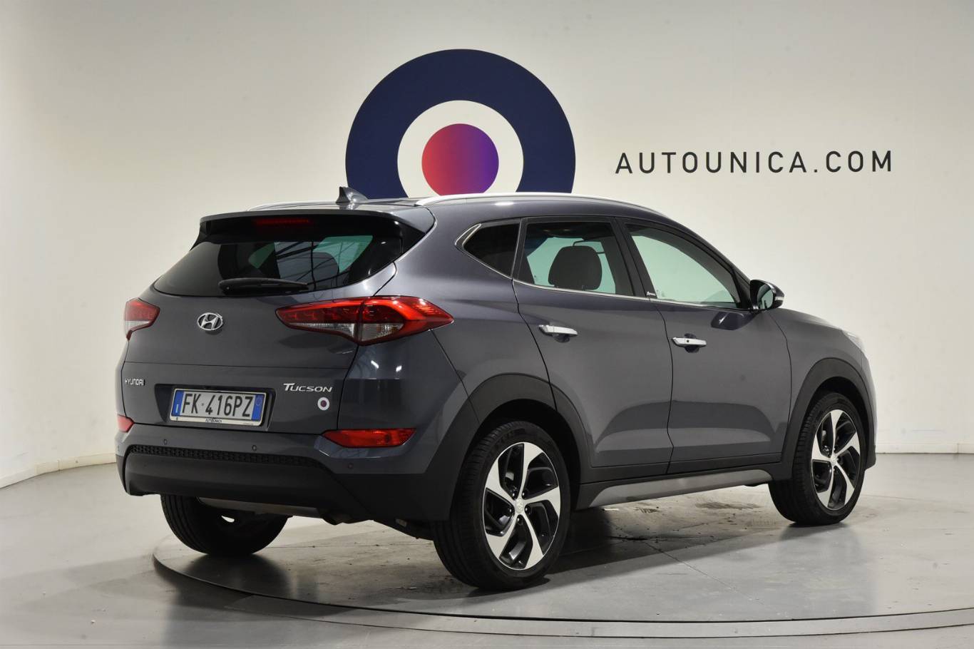 HYUNDAI Tucson 29