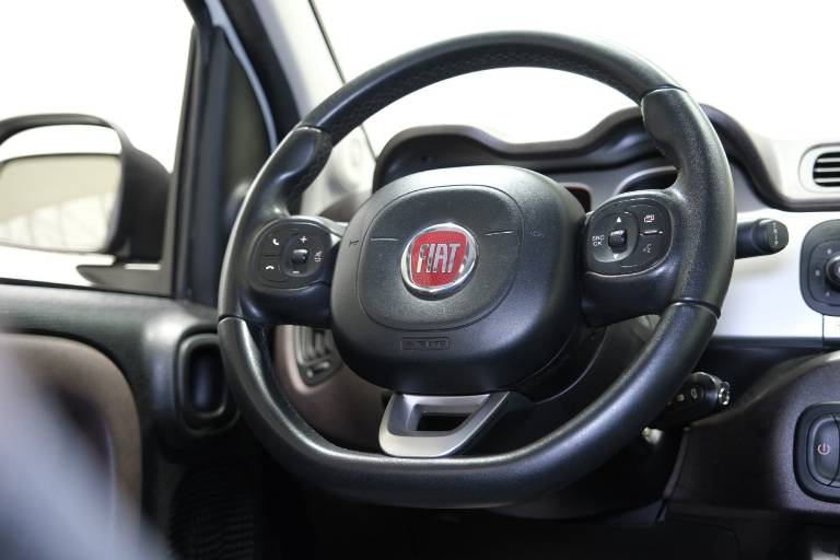 FIAT Panda Cross 41