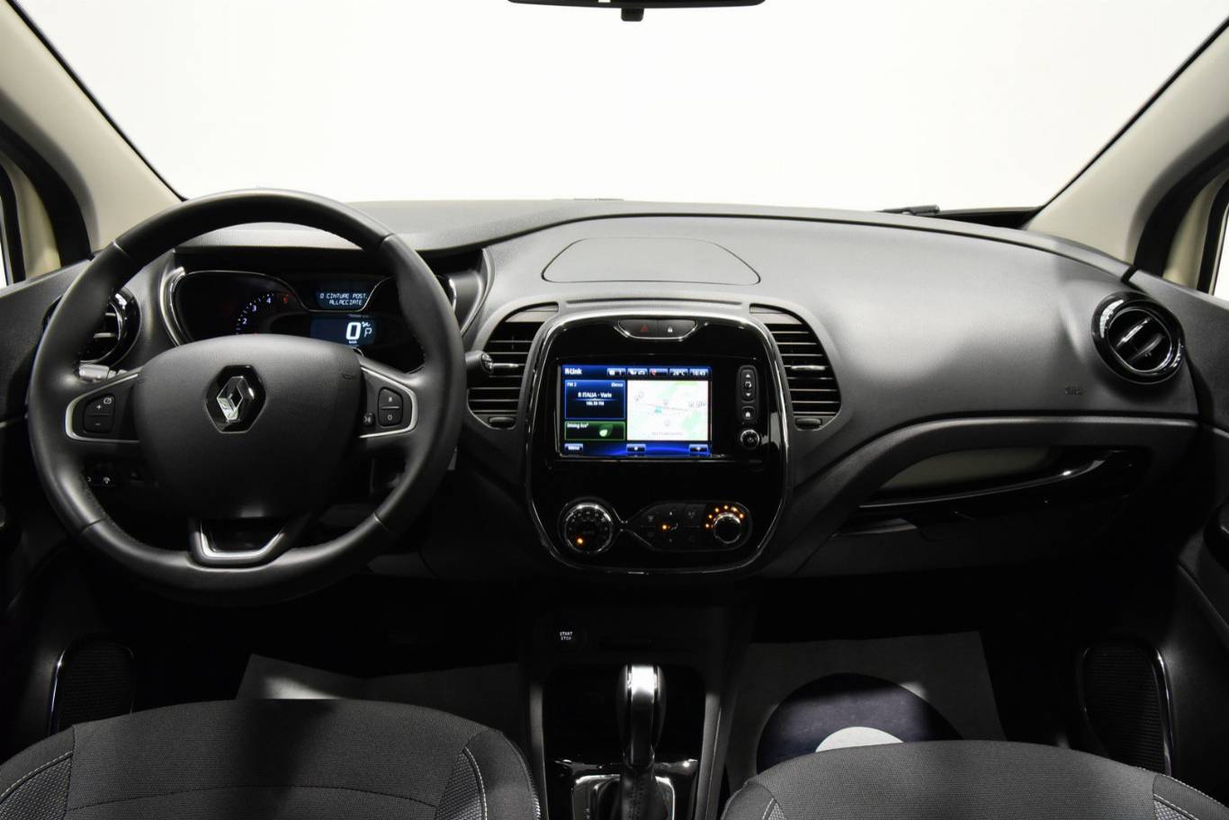 RENAULT Captur 22
