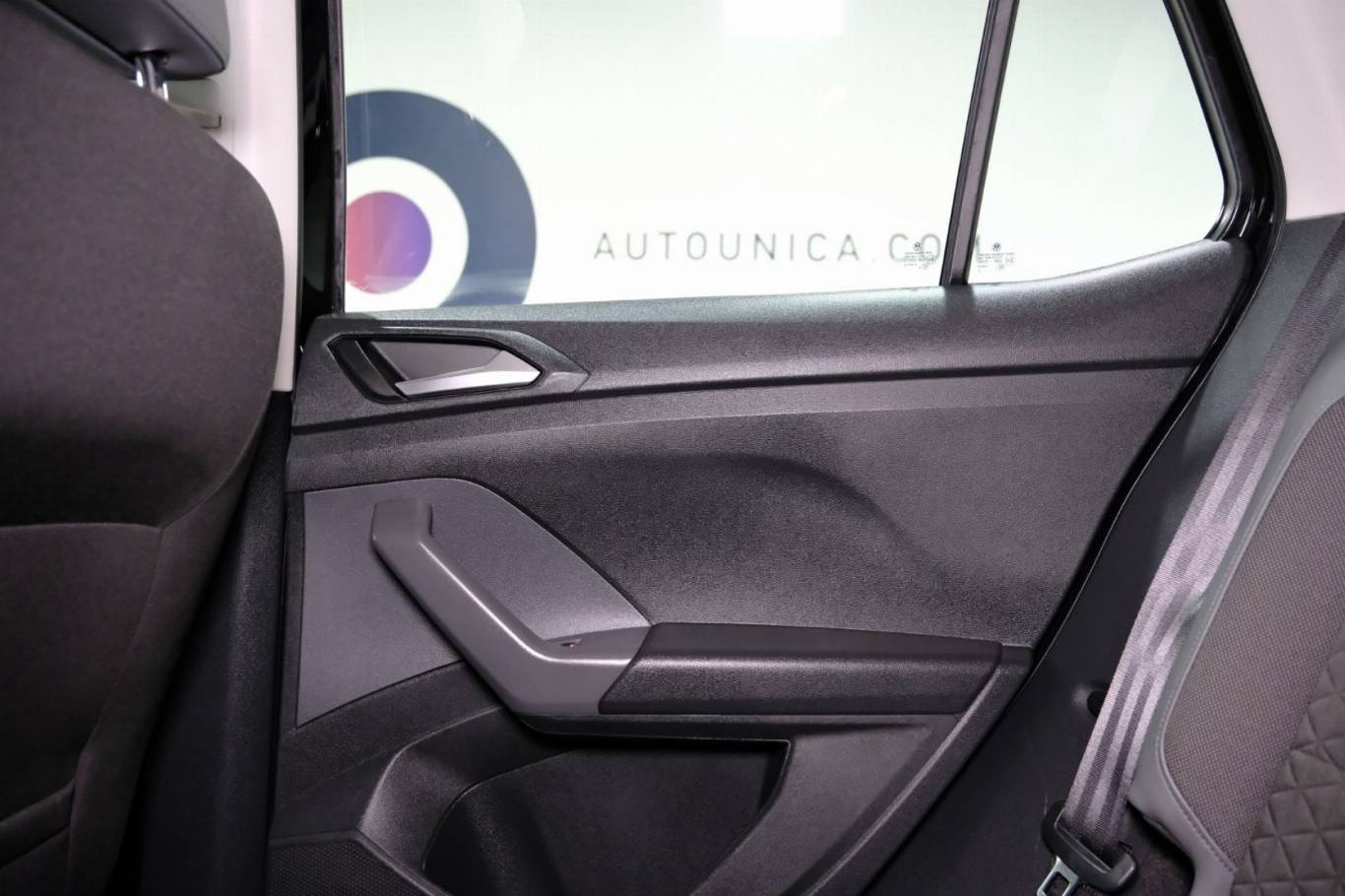 VOLKSWAGEN T-Cross 40