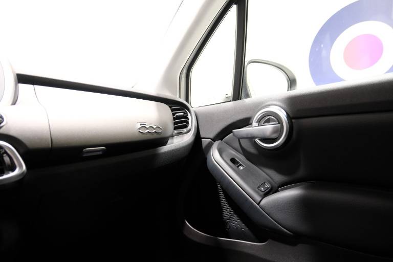 FIAT 500X 31